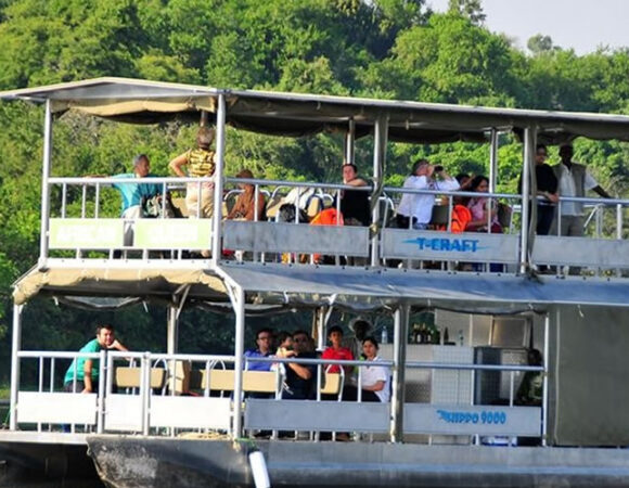 2 Days Safari To Queen Elizabeth National Park with Cruise